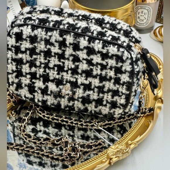 🆕 TOCCA 🧿 NWOT Tweed Camera Bag with Chain Strap - Black & White - - Picture 16 of 16